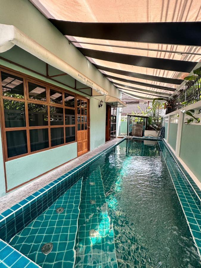 曼谷 T-House Bkk 2Floors Near Bts With Swimming Pool And Free Wifi酒店 外观 照片